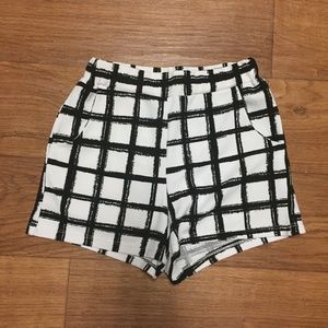 Black and White Window Pane Shorts with Pockets